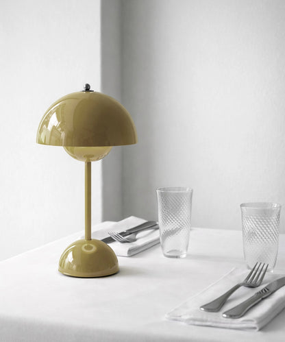 Aura Dome Table Lamp