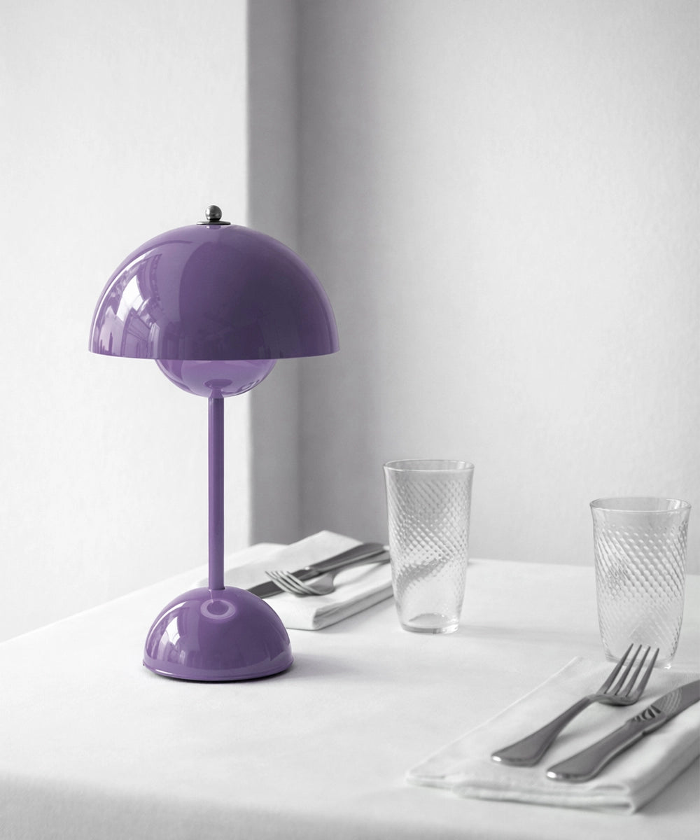 Aura Dome Table Lamp